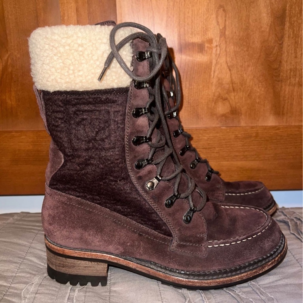 Chanel Brown Suede Lace-Up Boots with Shearling Lining